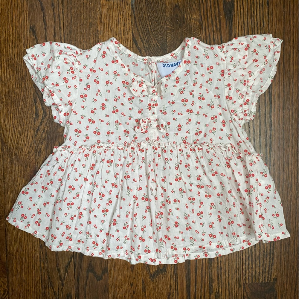 Old Navy- ditsy Floral flutter sleeve Top toddler girl cotton blend 4T ruffle